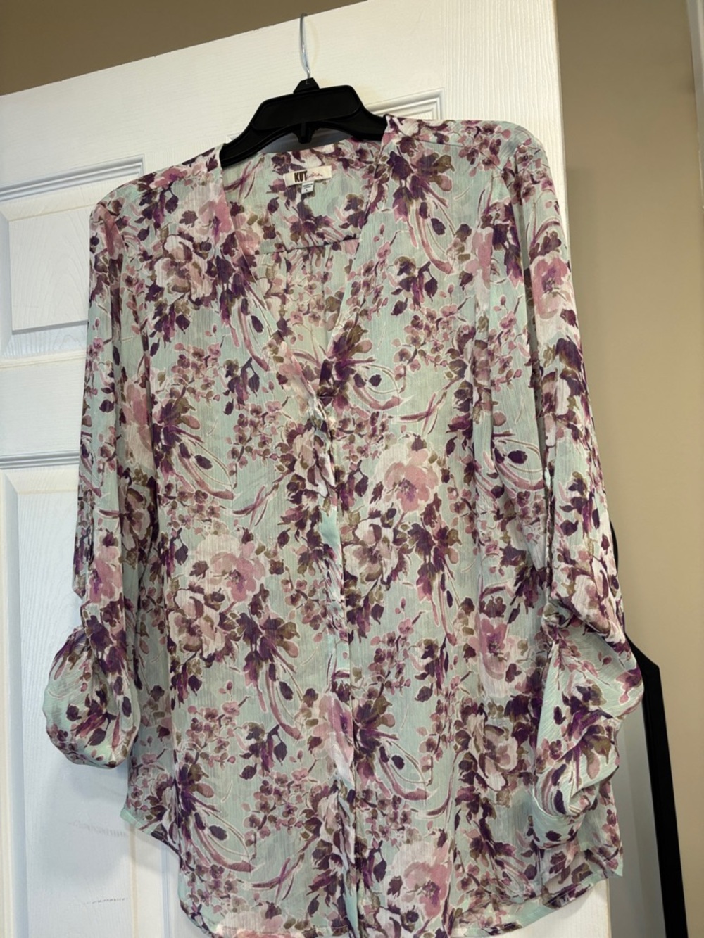 Kut from the Kloth Mint and Lavender Floral V-Neck Button Blouse
